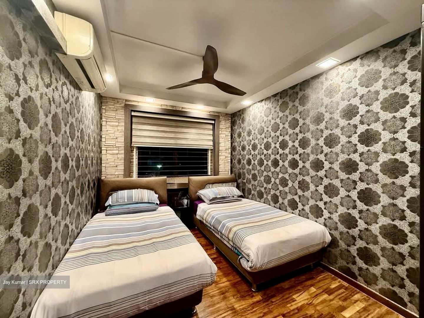 Blk 203D Compassvale Road (Sengkang), HDB Executive #556866671